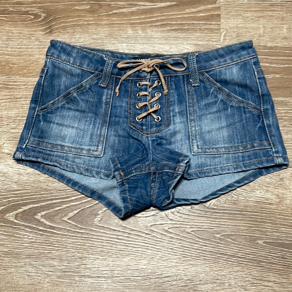 Almost famous tied up shorts